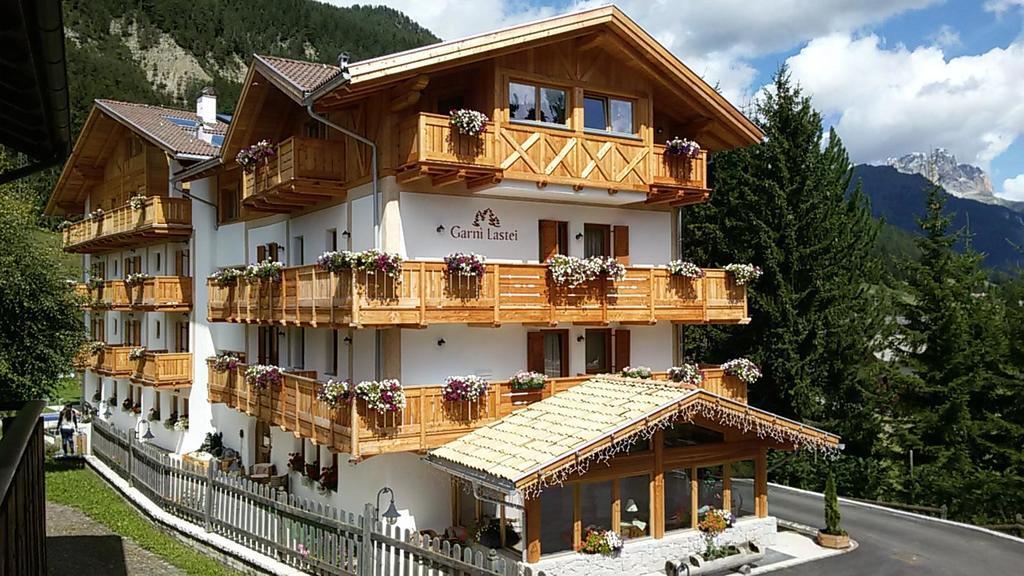 Hotel Garni Lastei Pozza di Fassa Exterior photo